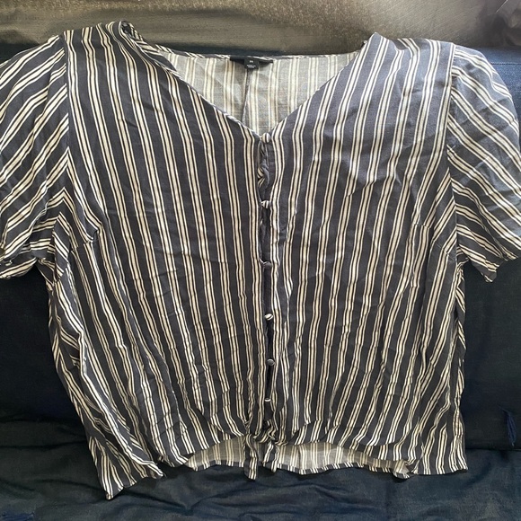 Lame Bryant Blouse - Picture 2 of 3